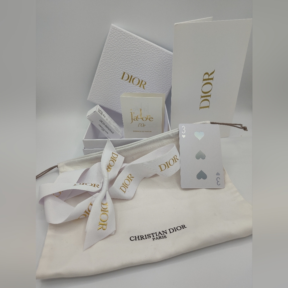 Christian Dior Luxe Gift Set 🎁 Box, Ribbon, Dust Bag, Pip Card & Mini Perfumes